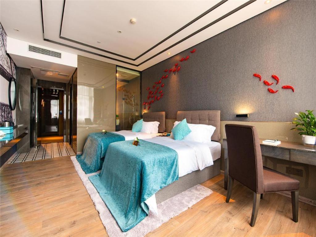 Xana Hotelle-Hotel Luzhou Baizitu Square Exterior foto
